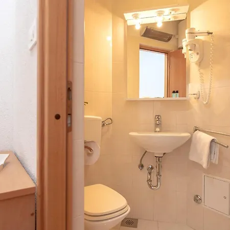 The Midpoint Apartment