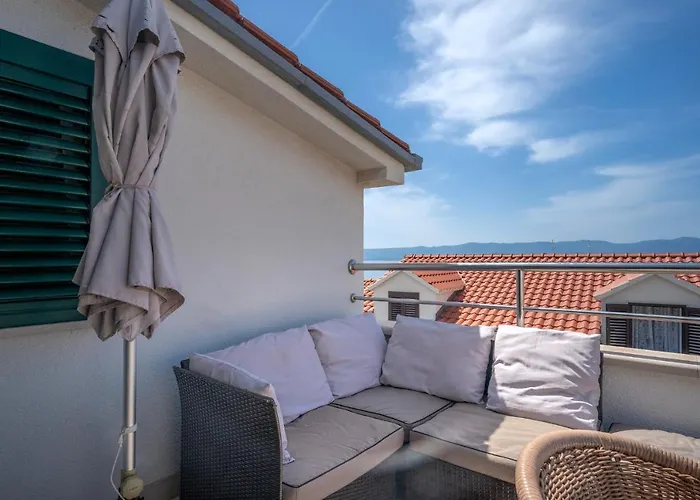 Apartment The Midpoint