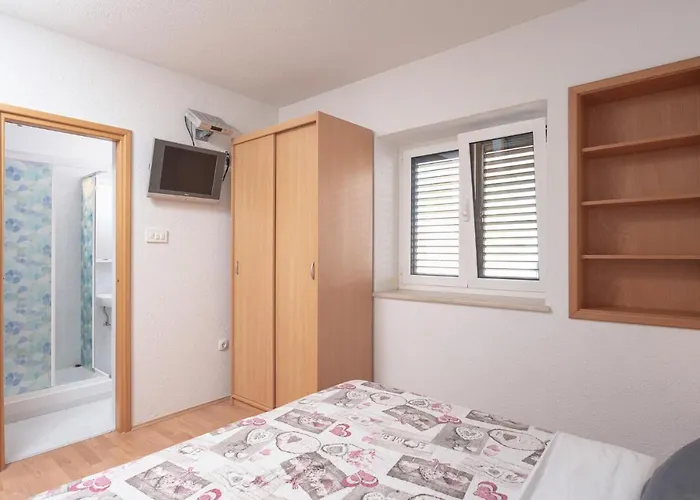 The Midpoint Apartman *