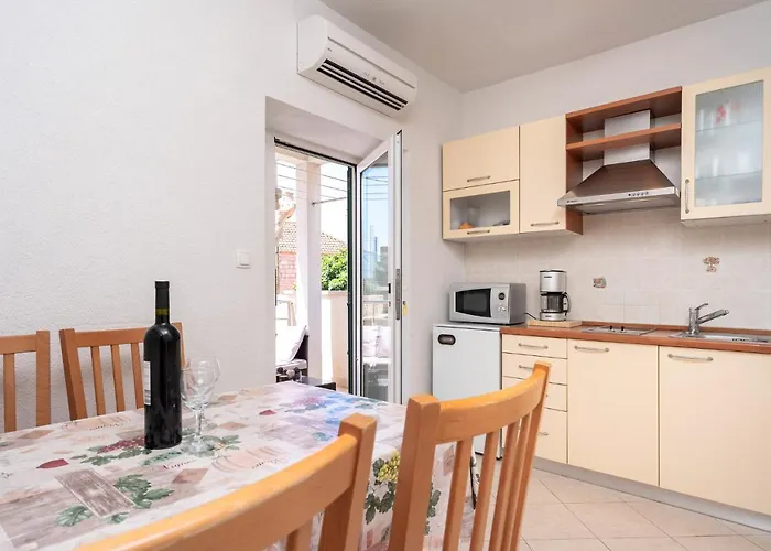 The Midpoint Apartman Bol